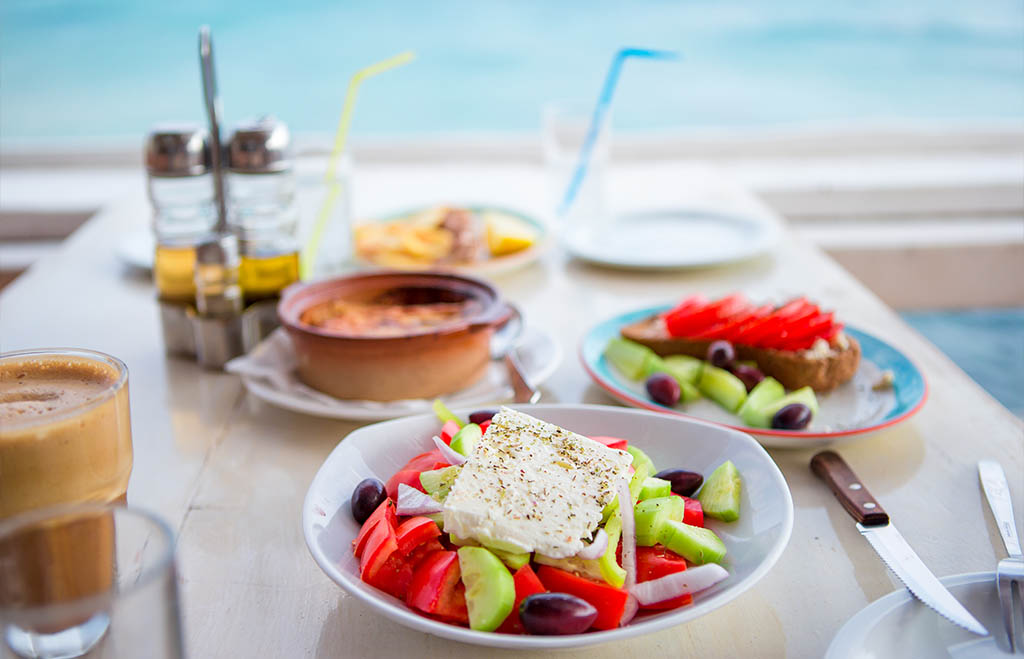 Χαλάρωση και τοπικές εμπειρίες στο Κατάκολο